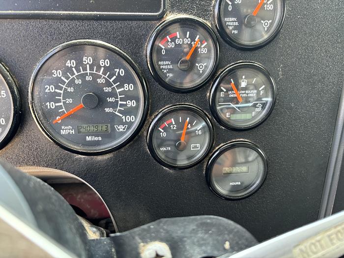 Used 2011 Mack CT713 Tandem-Axle Roll-Off Truck