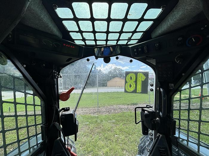 Used 2018 John Deere 324e Skid Steer