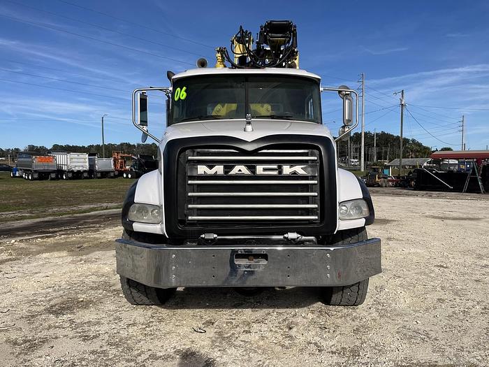 Used 2007 Freightliner M2 106 Grapple Truck #5649