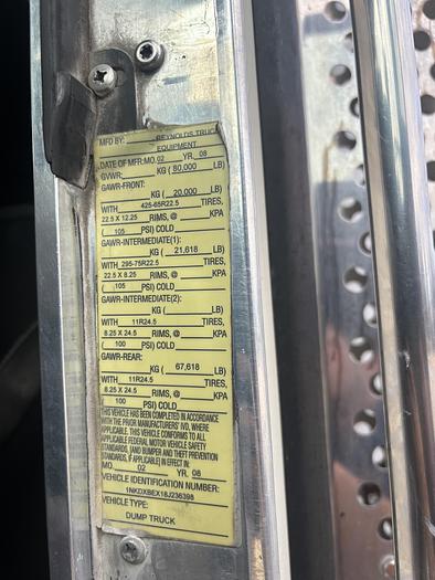 Used 2008 Kenworth T800 Tri-Axle Dump Truck