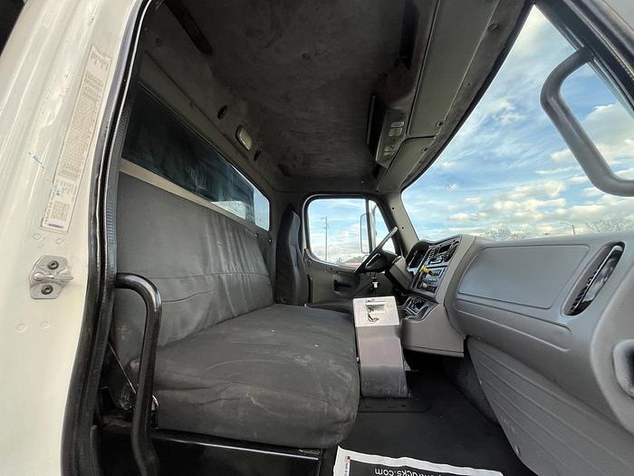 Used 2014 Freightliner M2 Tandem-Axle Dump Truck