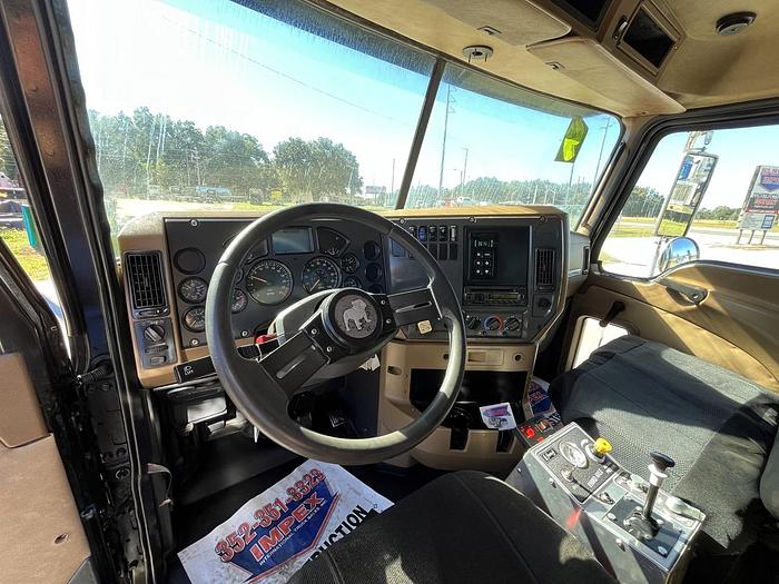 Used 2009 Mack GU813 Tri-Axle Dump Truck #5673