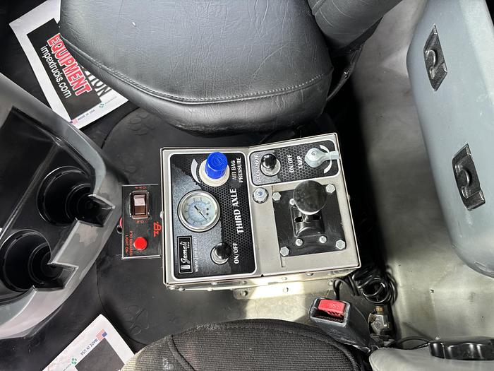 Used 2014 Mack GU713 Tri-Axle Dump Truck #5771