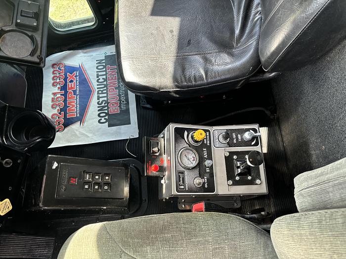 Used 2005 Peterbilt 357 Tri-Axle Dump Truck