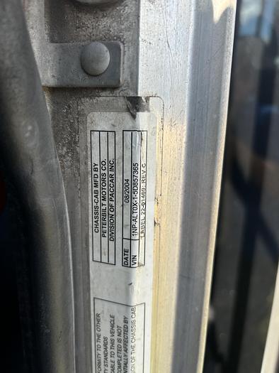 Used 2005 Peterbilt 357 Tri-Axle Dump Truck