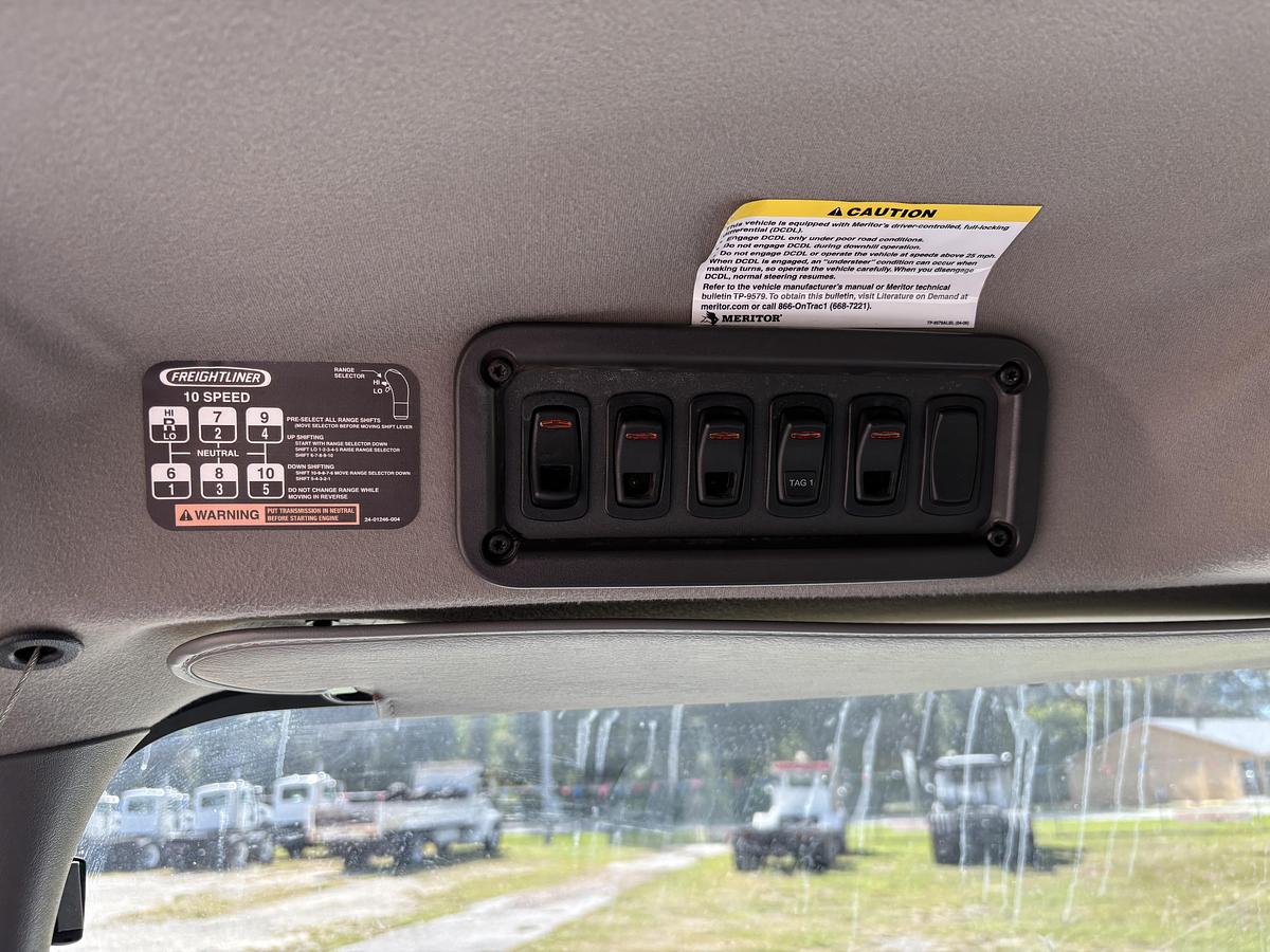 Used 2015 Freightliner 114SD with HIAB XS 377 HIPRO Tri-Axle Knuckle Boom Truck #5794