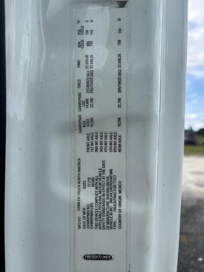 Used 2024 Freightliner Cascadia 126 Day Cab Truck #CONS