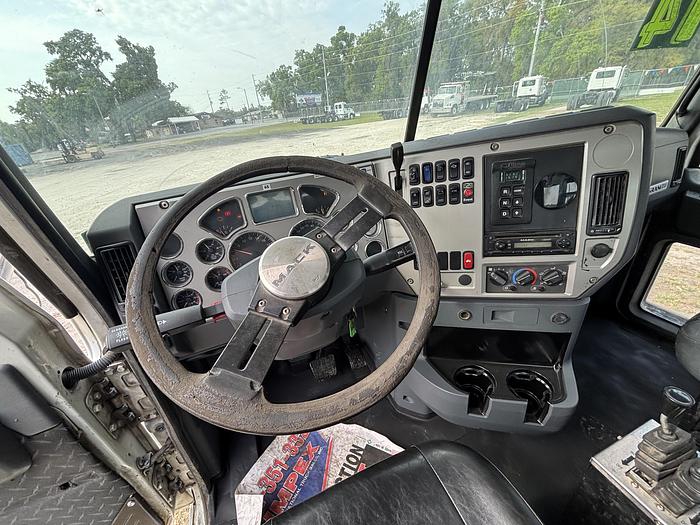 Used 2013 Mack GU713 Tandem-Axle Roll-Off Truck