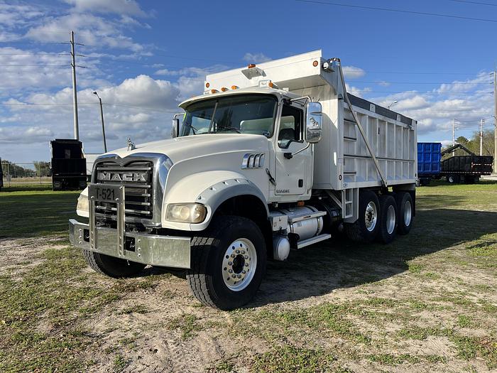 Used 2009 Mack GU713 Tri-Axle Dump Truck