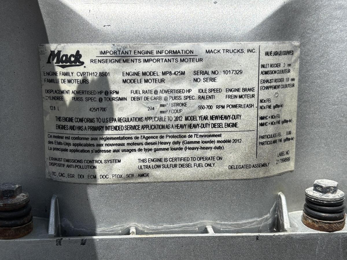 Used 2013 Kenworth T800 Tri-Axle Dump Truck