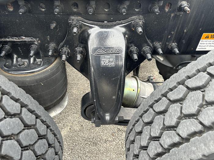 Used 2014 Freightliner Cascadia 125 Evolution Sleeper Truck (Consignment)