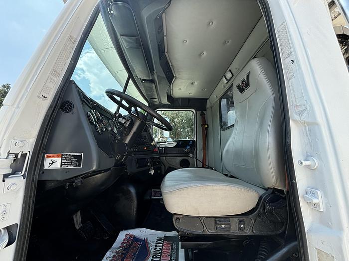 Used 2011 Mack CT713 Tandem-Axle Roll-Off Truck