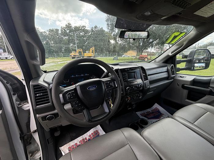 Used 2017 Ford F-550 XL Super-Duty Flatbed Dump