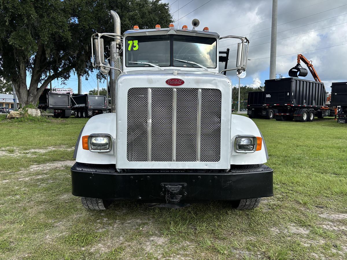 Used 2013 Peterbilt 365 Tandem-Axle Roll-Off Truck #5784