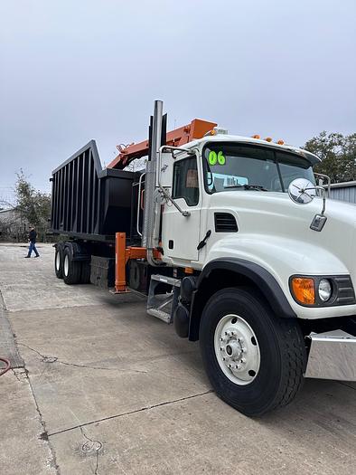 Used 2006 Mack CV713 Grapple Roll-Off Truck #5753