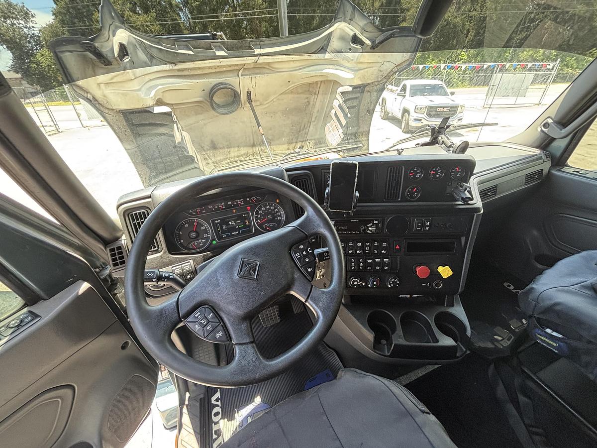 Used 2018 International LT625 #5778