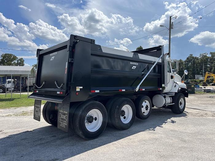 Used 2005 International PayStar Tri-Axle Dump Truck