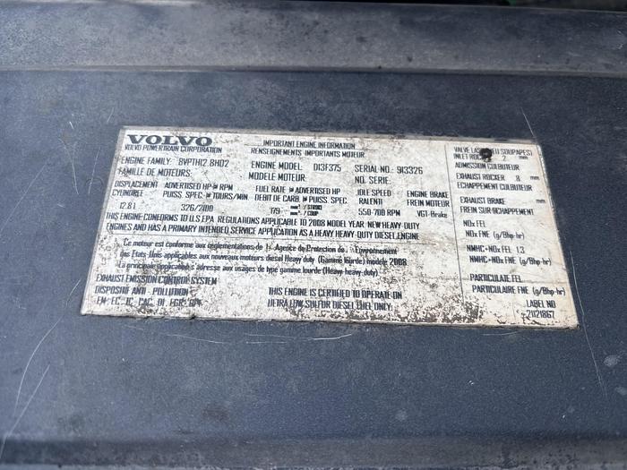 Used 2009 Volvo VNL Tandem-Axle Cab & Chassis #5581