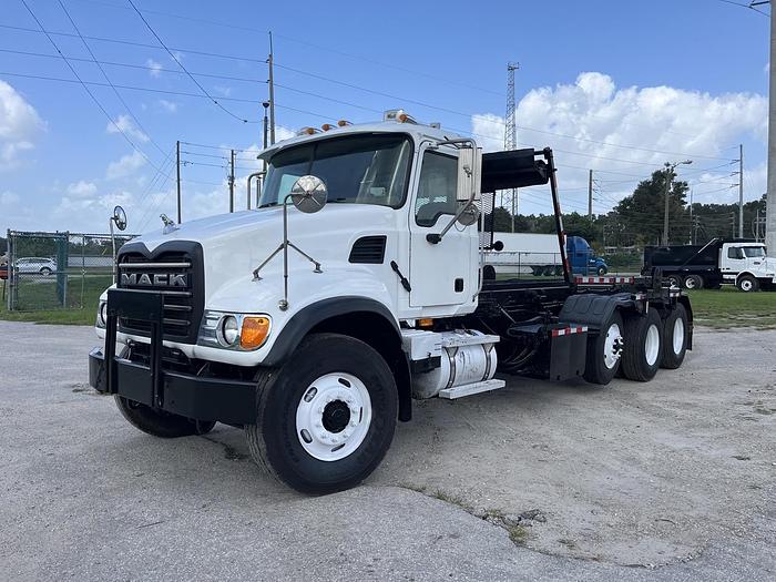 Used 2006 MACK CV713 Tri-Axle Roll-Off #5705