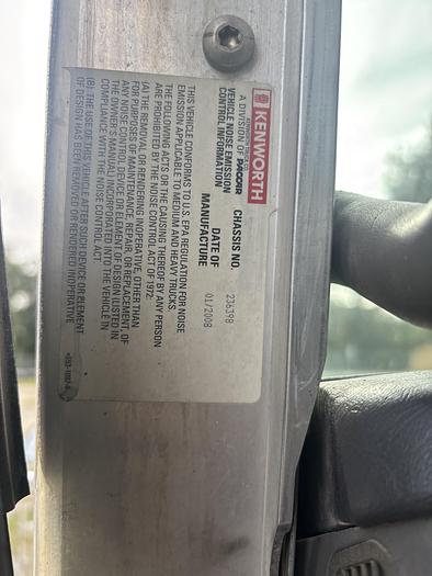 Used 2008 Kenworth T800 Tri-Axle Dump Truck