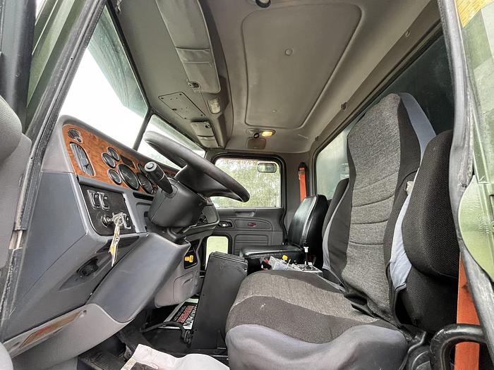 Used 2006 Peterbilt 357 Tri-Axle Dump Truck