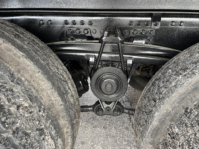 Used 2011 MACK GU173 Granite Tri-Axle Dump Truck #5607