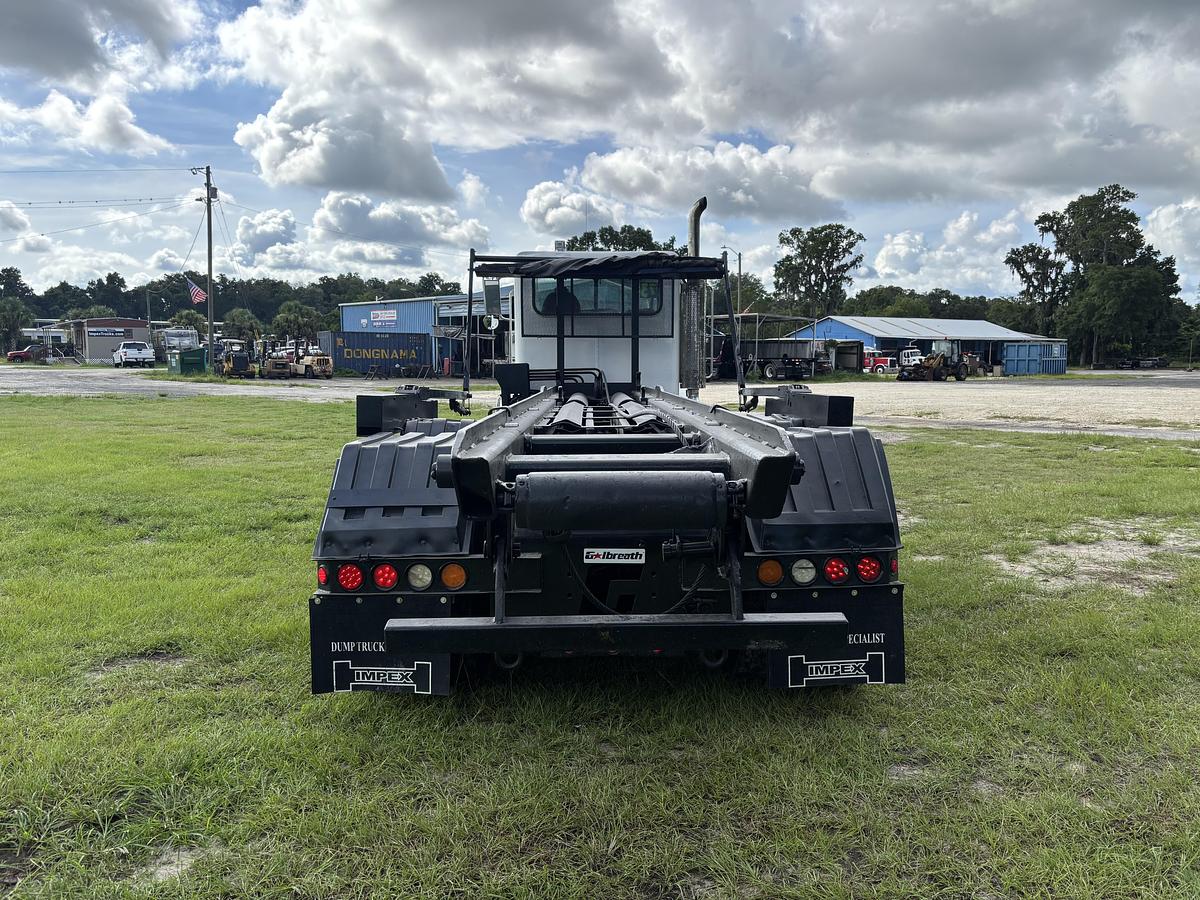 Used 2013 Peterbilt 365 Tandem-Axle Roll-Off Truck #5784