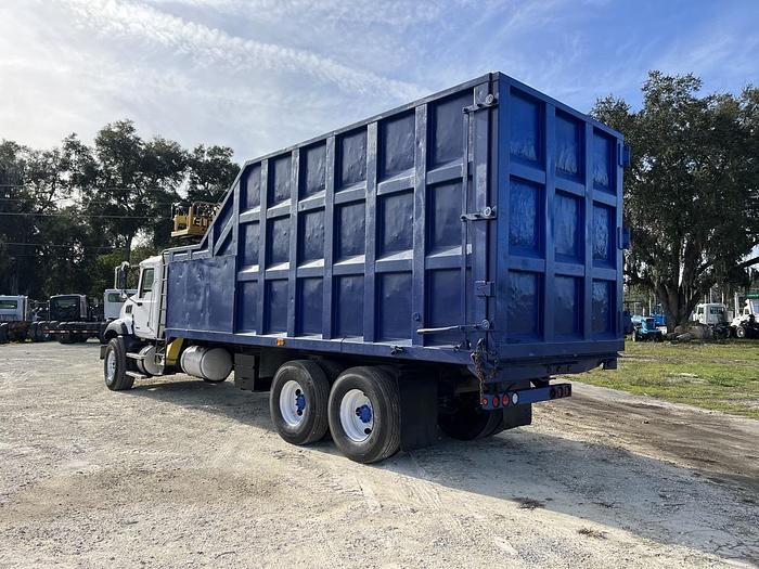 Used 2007 Freightliner M2 106 Grapple Truck #5649