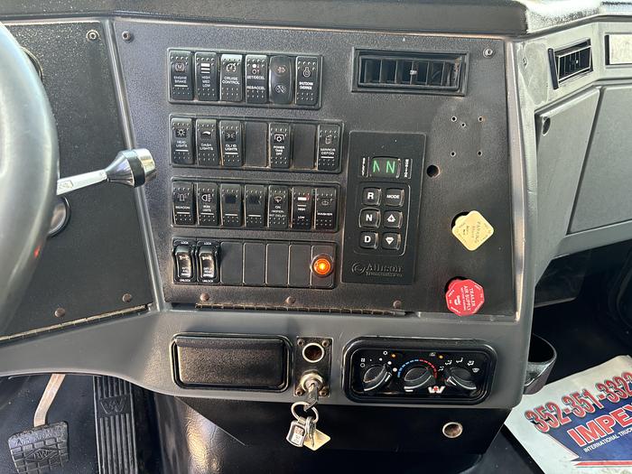 Used 2011 Mack CT713 Tandem-Axle Roll-Off Truck