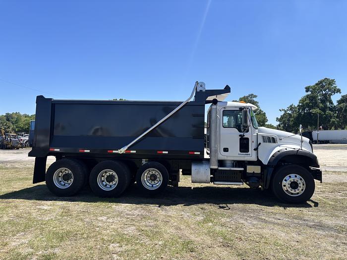 Used 2014 Mack GU713 Tri-Axle Dump Truck #5756