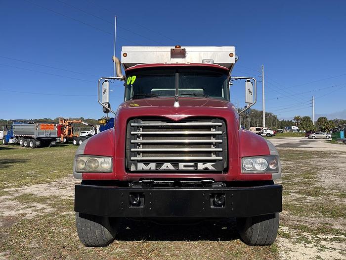 Used 2009 Mack GU713 Tri-Axle Dump Truck