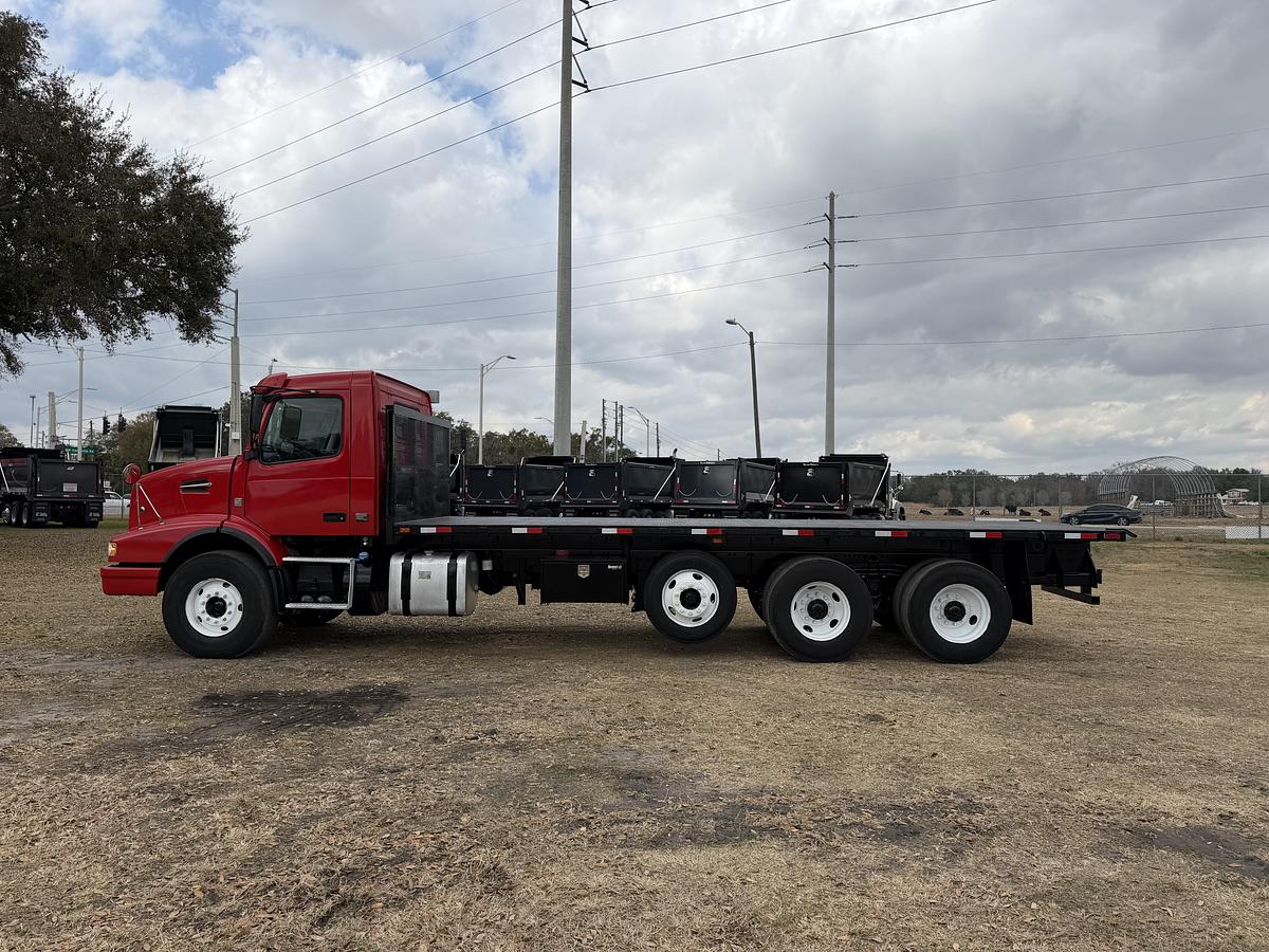 Used 2015 Mack GU813 Tri-Axle Dump Truck #5800