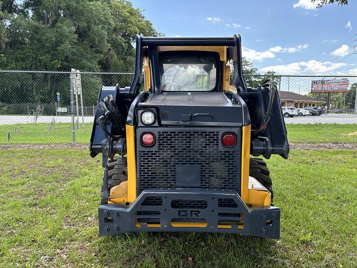 Used 2018 John Deere 324e Skid Steer