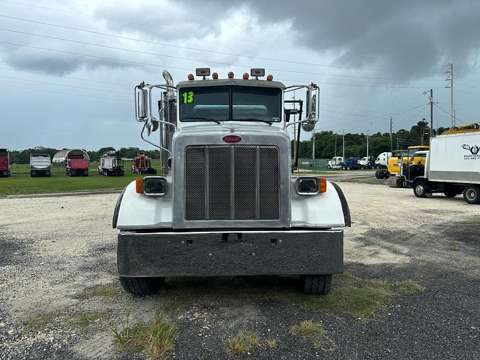 Used 2013 Peterbilt 365 Tandem-Axle Roll-Off Truck