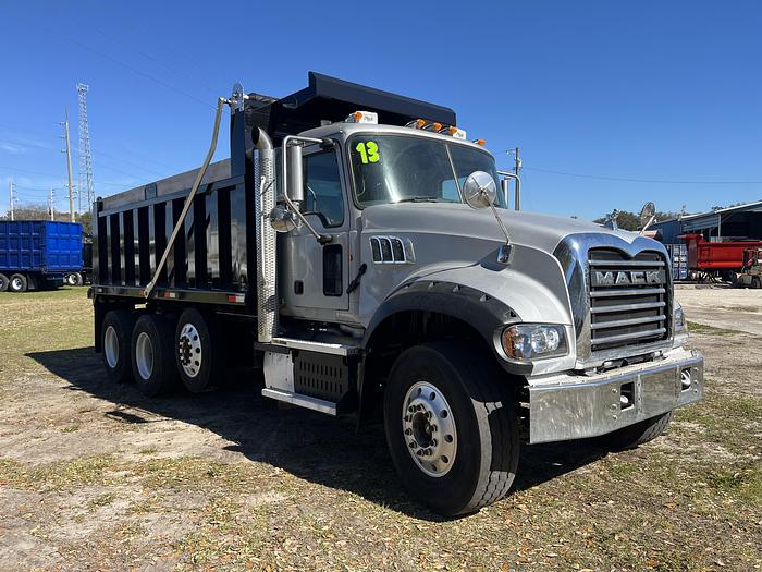 Used 2009 Mack GU813 Tri-Axle Dump Truck #5673