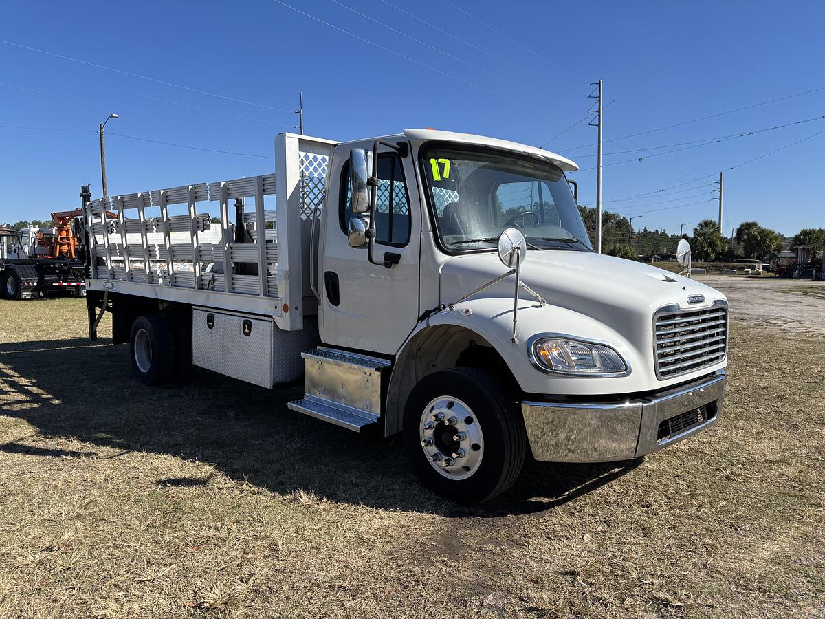 Used 2017 Freightliner M2 106 #5785