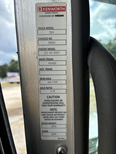 Used 2017 Kenworth T880 Quint-Axle Dump Axle