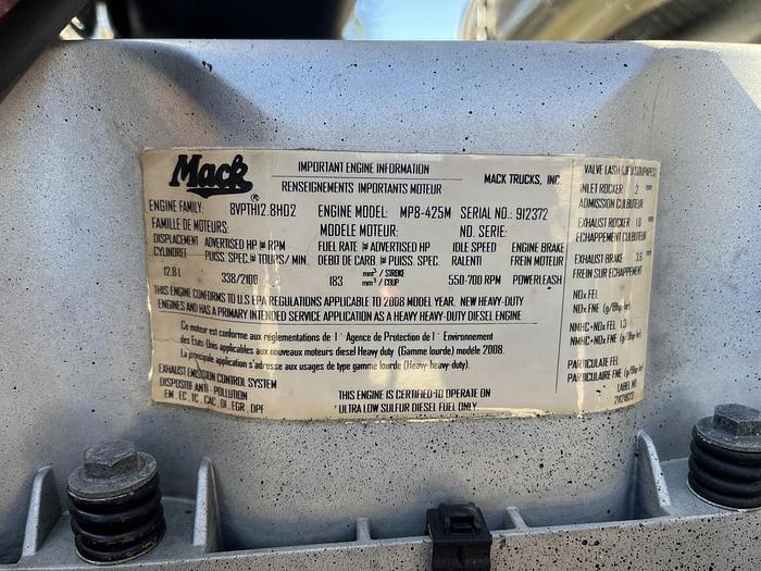 Used 2009 Mack GU713 Tri-Axle Dump Truck