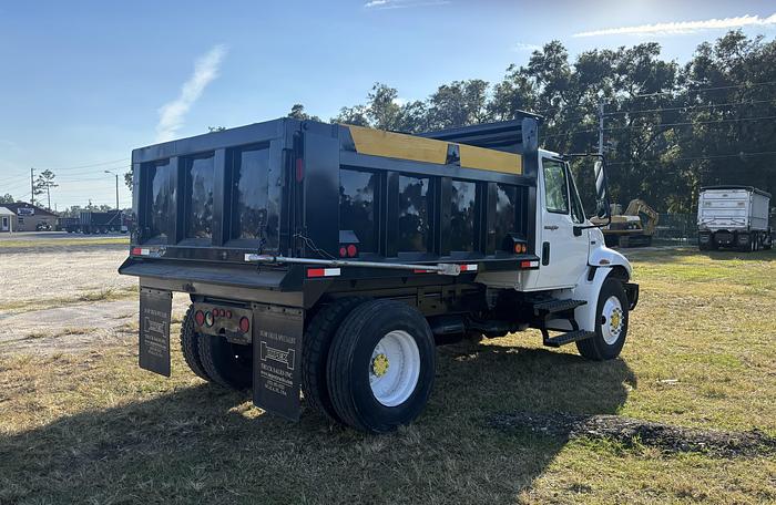 Used 2012 Peterbilt Durastar 4300 Single-Axle Dump Truck #5693