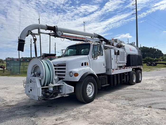 Used 2004 Sterling L7500 Tandem-Axle Dump Truck