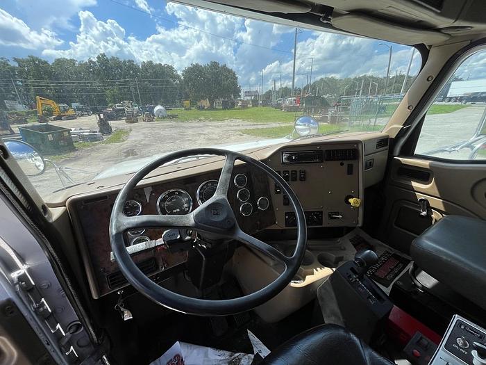 Used 2005 International PayStar Tri-Axle Dump Truck