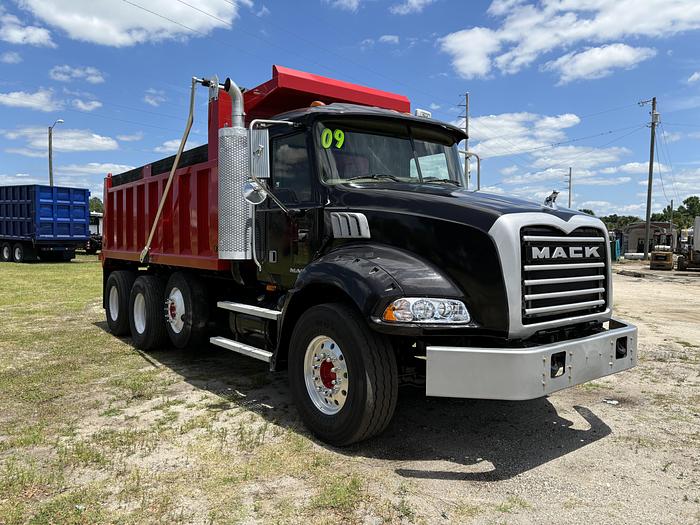 Used 2009 Mack GU813 Tri-Axle Dump Truck