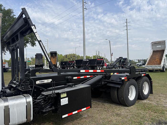 Used 2013 Mack GU713 Tandem-Axle Roll-Off Truck
