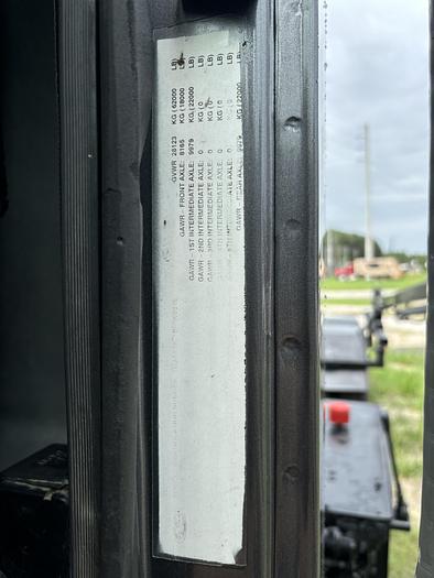 Used 2011 Mack CT713 Tandem-Axle Roll-Off Truck