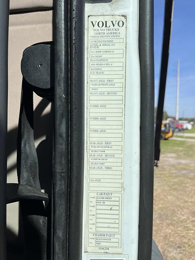 Used 2013 Volvo VHD Tandem-Axle Roll-Off Truck #5561