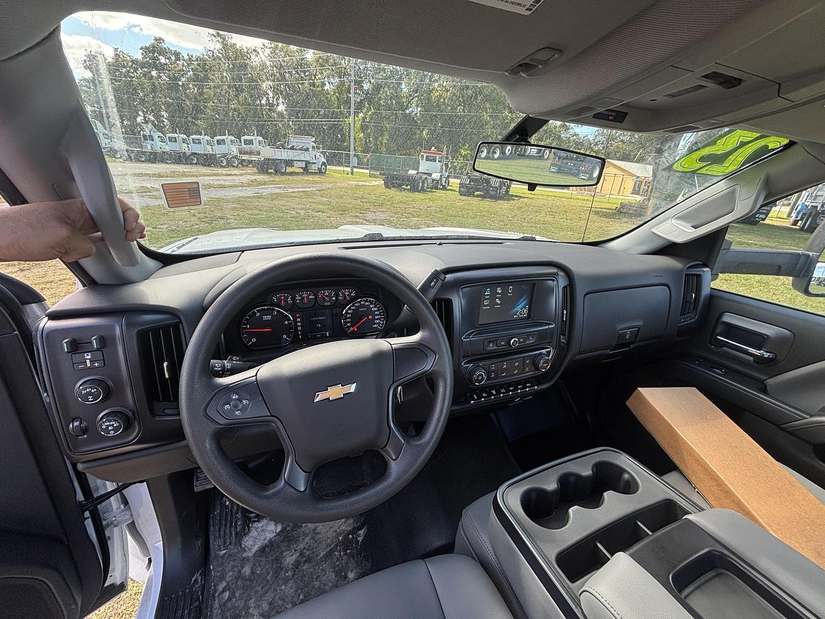 Used 2023 Chevrolet Silverado 5500 Cab & Chassis #5781