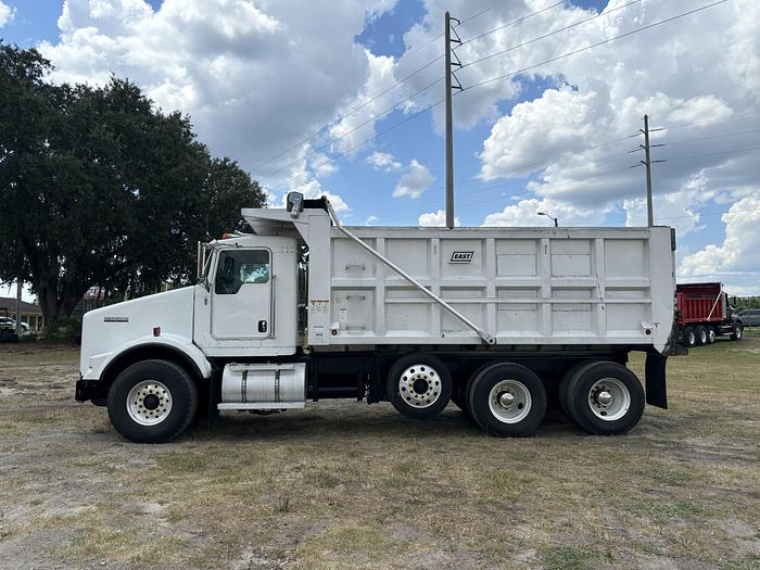 Used 2017 Kenworth T880 Quint-Axle Dump Axle
