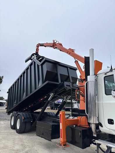 Used 2006 Mack CV713 Grapple Roll-Off Truck #5753