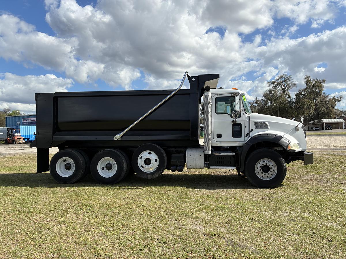 Used 2015 Mack GU813 Tri-Axle Dump Truck #5798