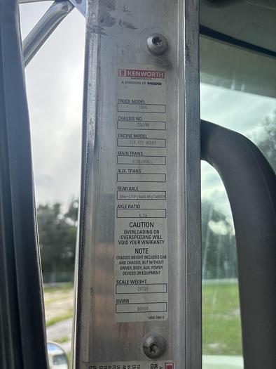 Used 2008 Kenworth T800 Tri-Axle Dump Truck